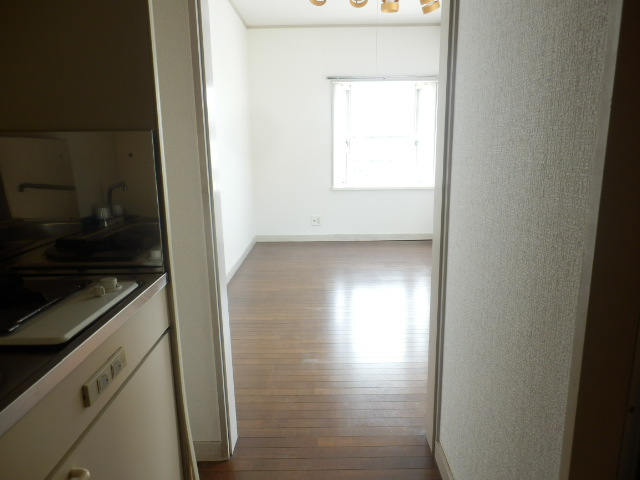 18/18 エントランス