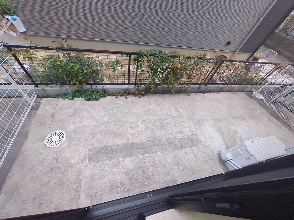 19/30 バルコニー