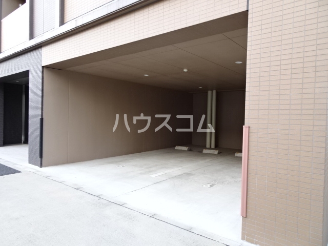 3/10 駐車場