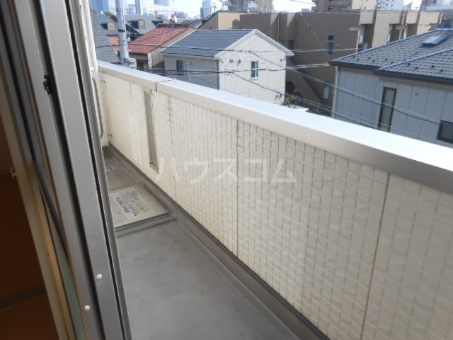 16/28 バルコニー