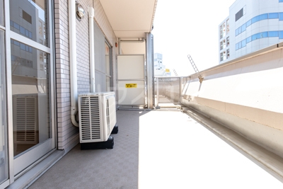 16/20 バルコニー