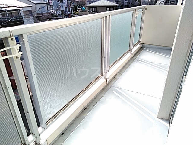 19/30 バルコニー