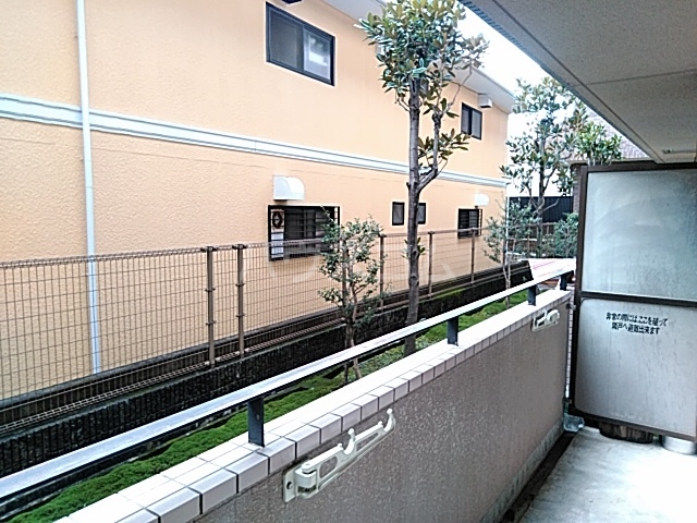 19/30 バルコニー