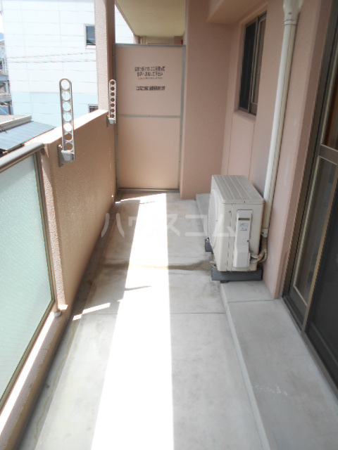 20/26 バルコニー