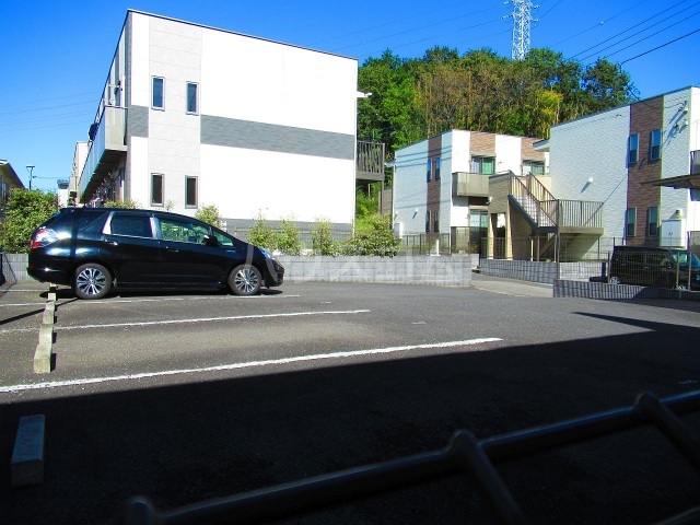 22/26 駐車場