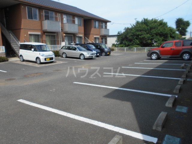 19/22 駐車場