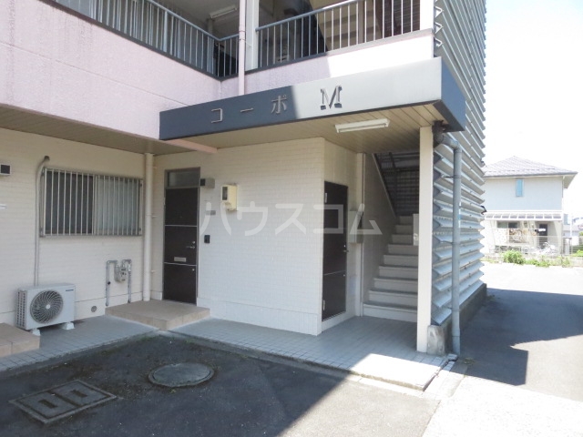 2/5 エントランス