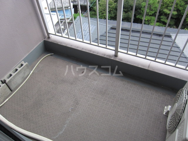 17/28 バルコニー