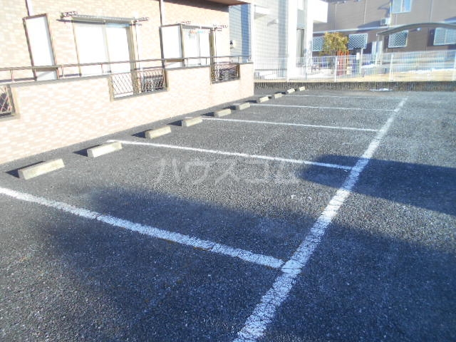 2/10 駐車場