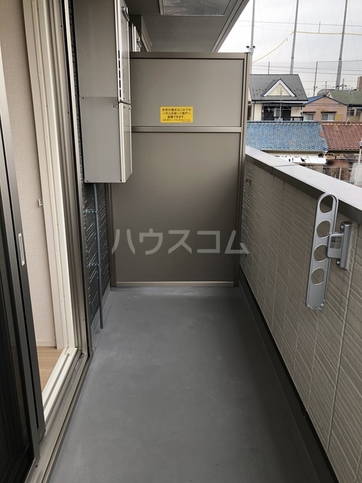 16/28 バルコニー