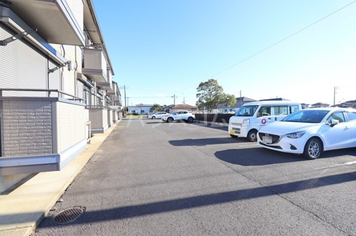 19/20 駐車場