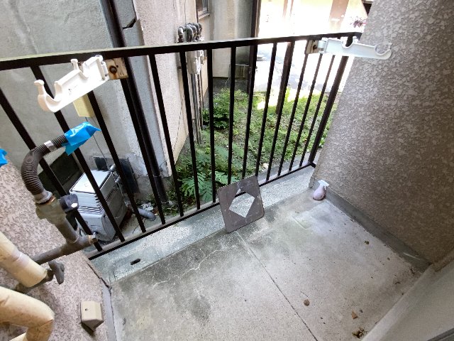 25/30 バルコニー