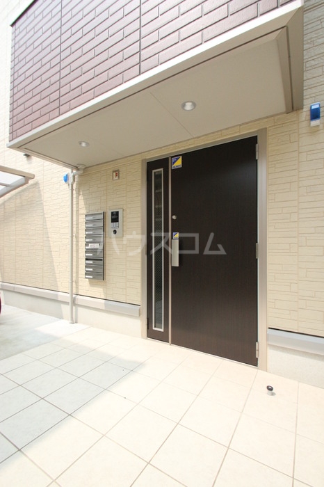 2/5 エントランス