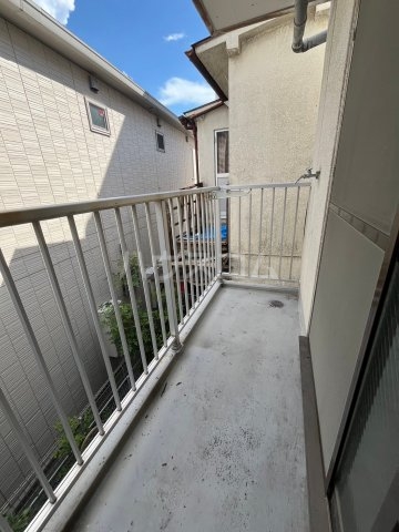 23/30 バルコニー