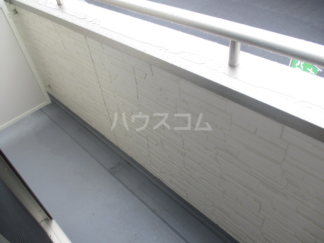 17/27 バルコニー