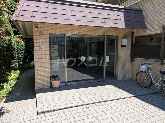 3/7 エントランス