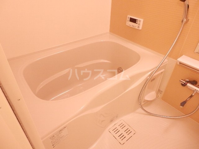 14/30 浴室