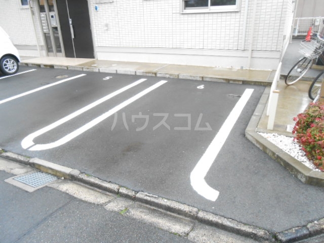 22/29 駐車場