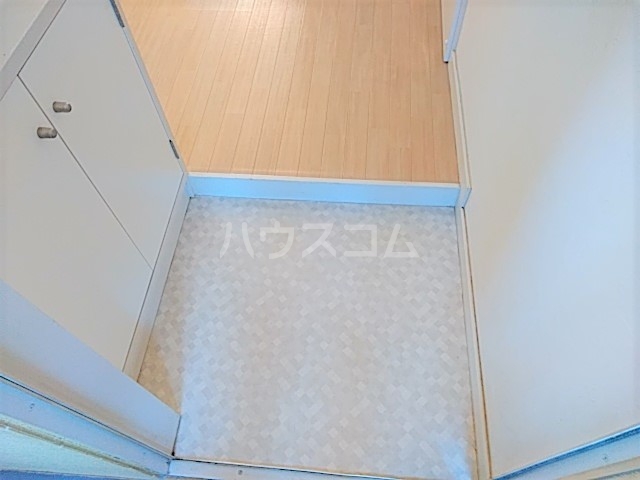 14/30 玄関