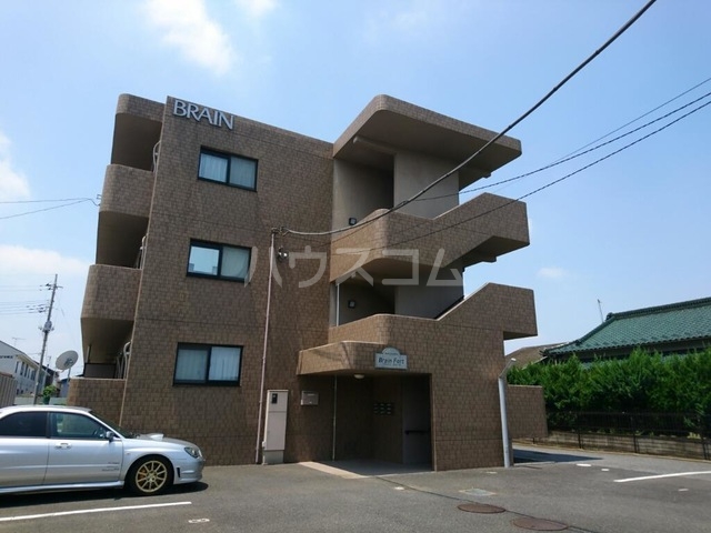3/3 駐車場