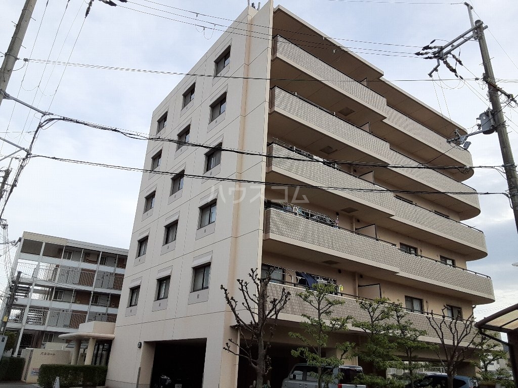 2/4 外観