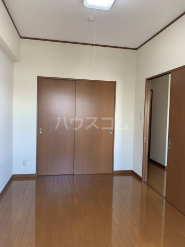 4/23 寝室