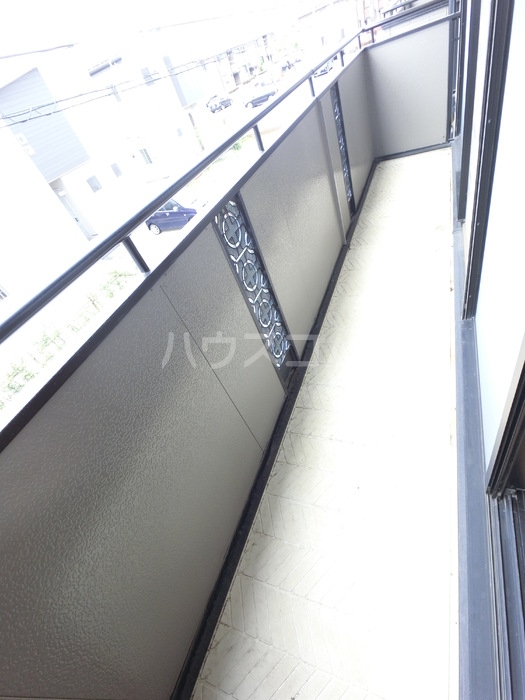 13/20 バルコニー