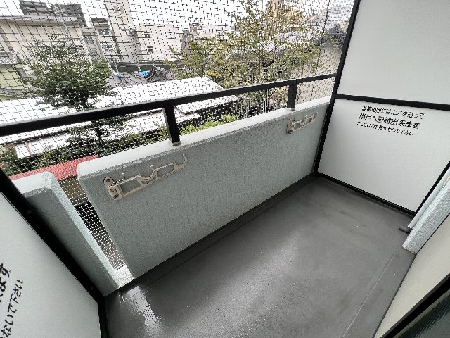 17/30 バルコニー