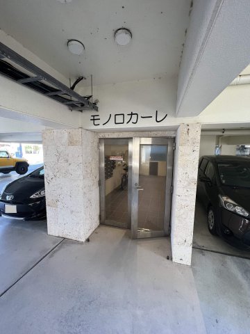 14/19 エントランス