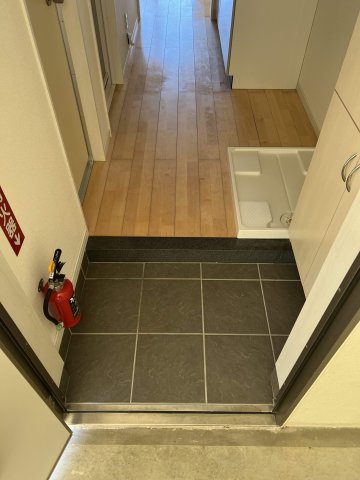 5/19 玄関