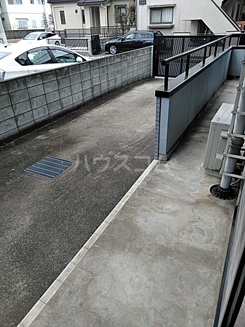 22/29 駐車場