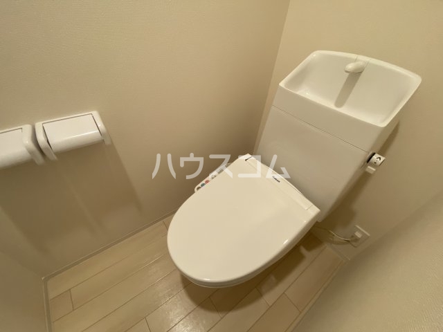 13/30 トイレ