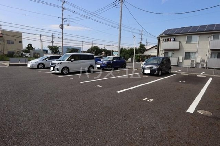 20/30 駐車場