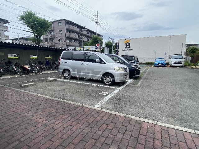 3/4 駐車場