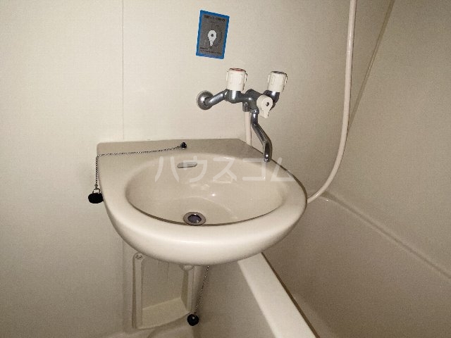 16/30 洗面