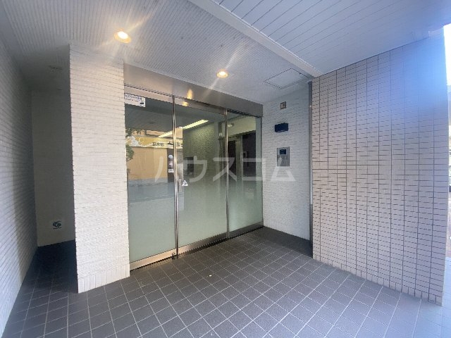 29/30 エントランス