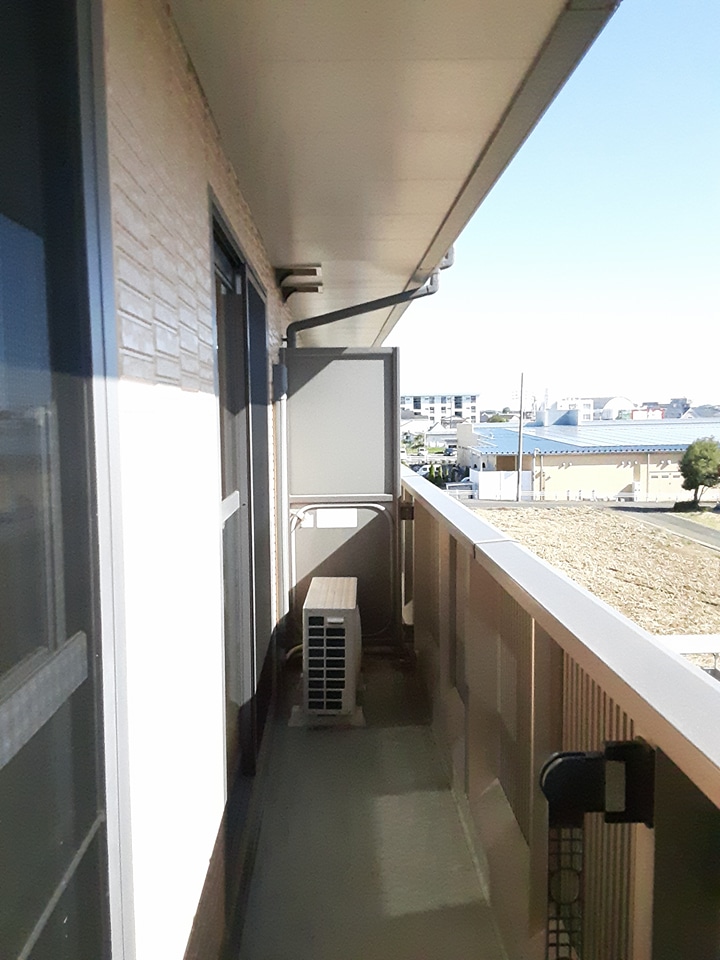 20/30 バルコニー