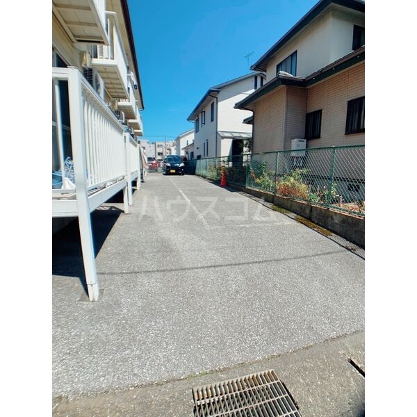 18/25 駐車場