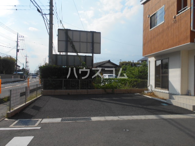 23/29 駐車場