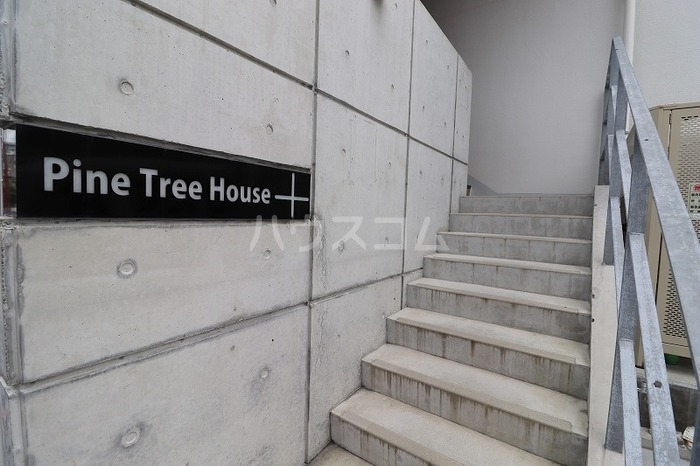 2/8 エントランス