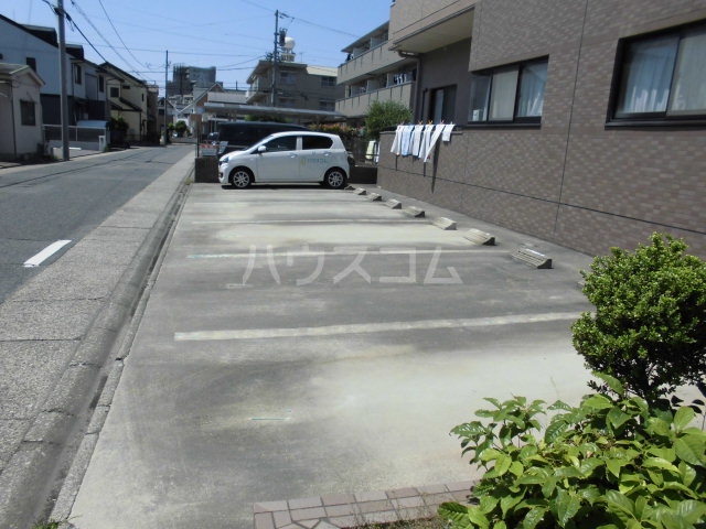 4/5 駐車場