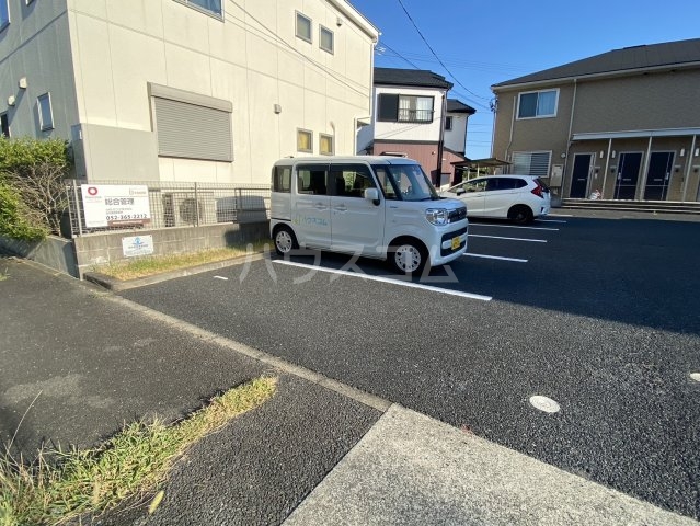 22/29 駐車場
