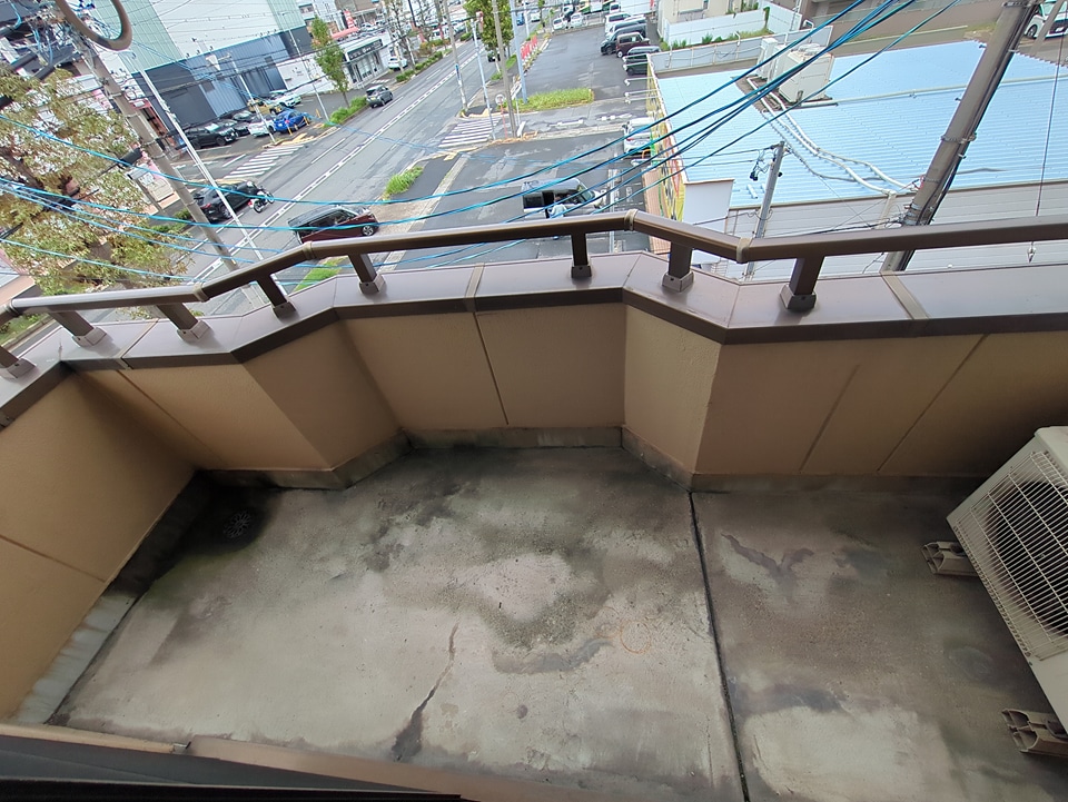 17/30 バルコニー