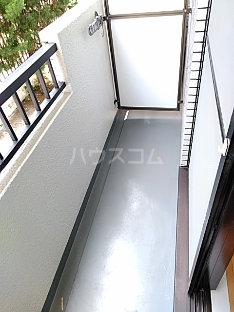 19/30 バルコニー