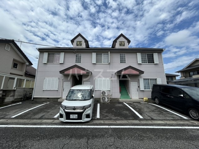 28/30 駐車場