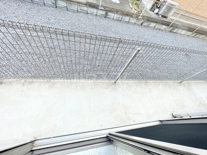 20/30 バルコニー