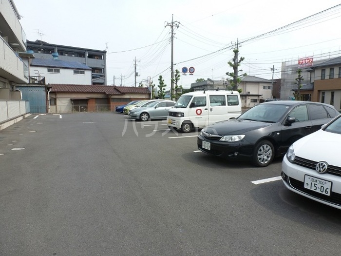 2/8 駐車場