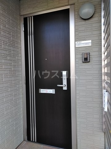 24/26 エントランス