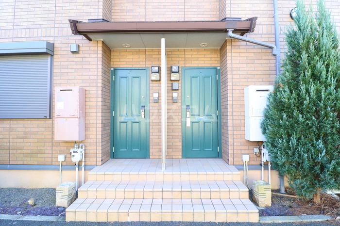 18/29 エントランス