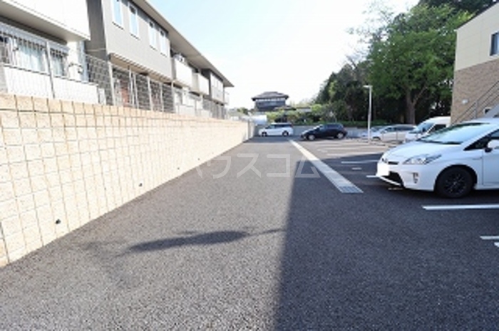 20/22 駐車場
